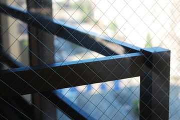 【千葉県船橋市のバクが解説】ガラスフィルムでガラスが割れる?原因と対策を徹底解説!|有限会社バク